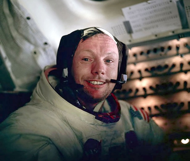 La mort de Neil (Armstrong). 