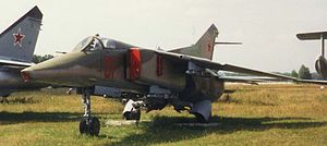 300px-MiG-27